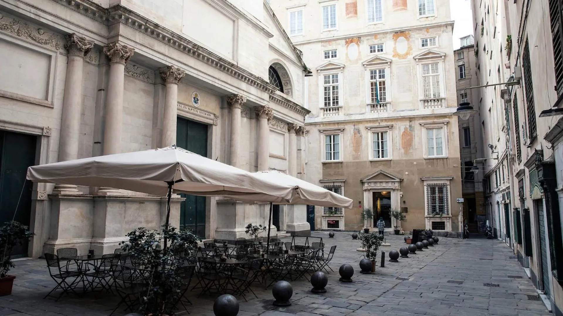 A Postcard From Genoa Apartment